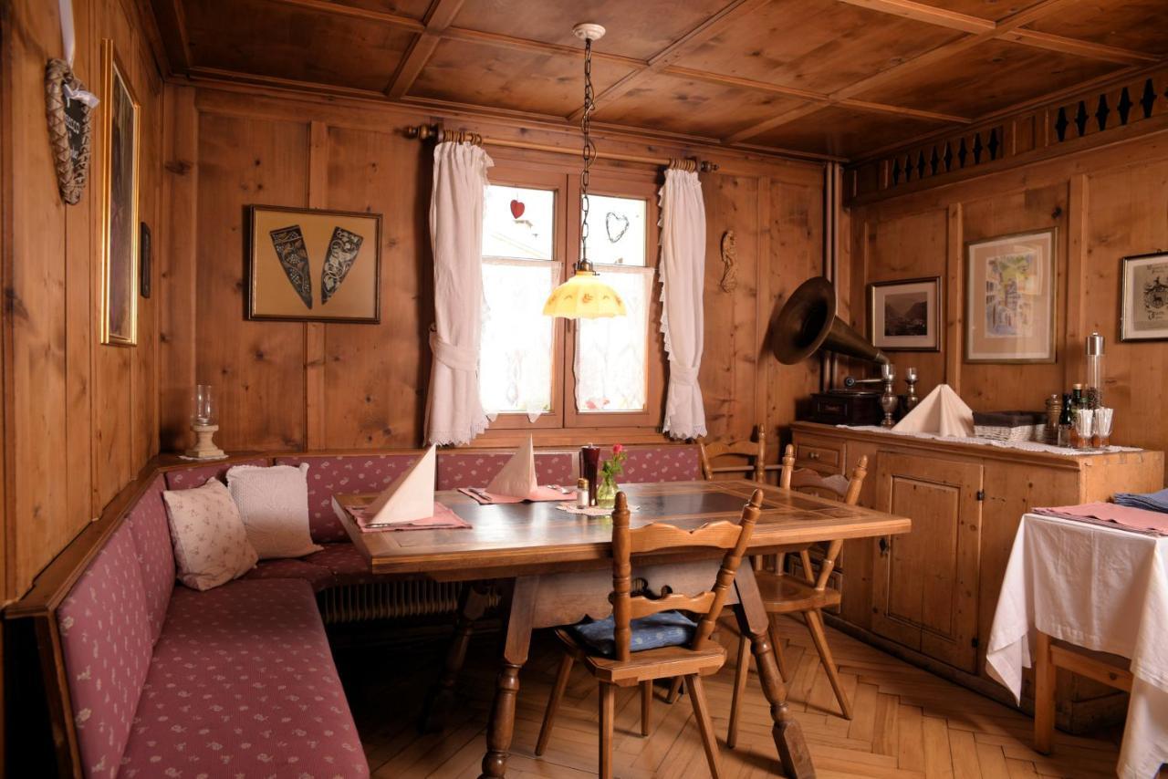 Gasthaus Kreuz Schruns Extérieur photo
